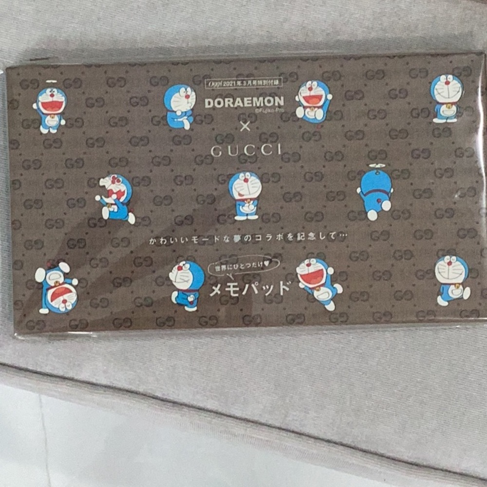 Gucci Doraemon NWT NOTE PAD❤️❤️❤️🚨🚨🚨*** - Picture 4 of 5